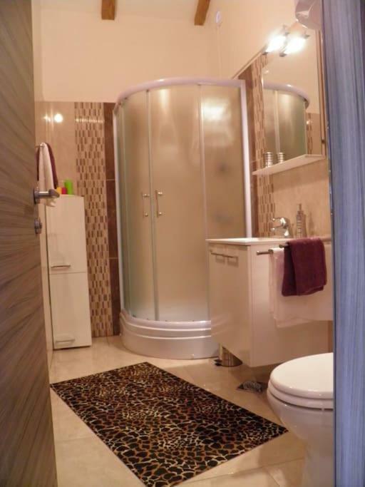 Romantic Apartment Donje Celo Buitenkant foto